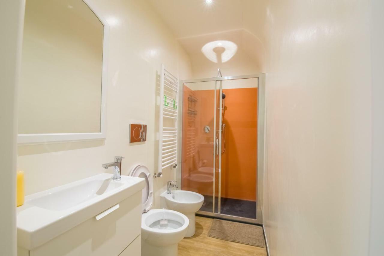 ヴァラッツェ La Terrazza Bed & Breakfast エクステリア 写真